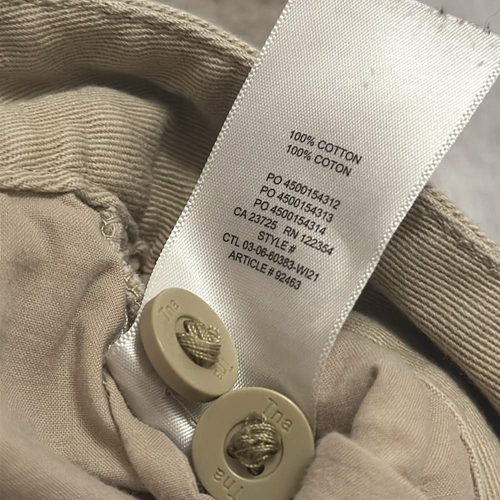 TNA Crawford pants NWOT - as seen on Kendall Jenner size 00 - beige (mullein) - Picture 4 of 4